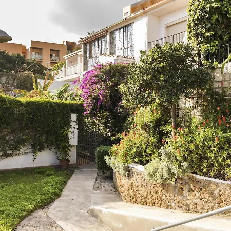 La Roca Apartment